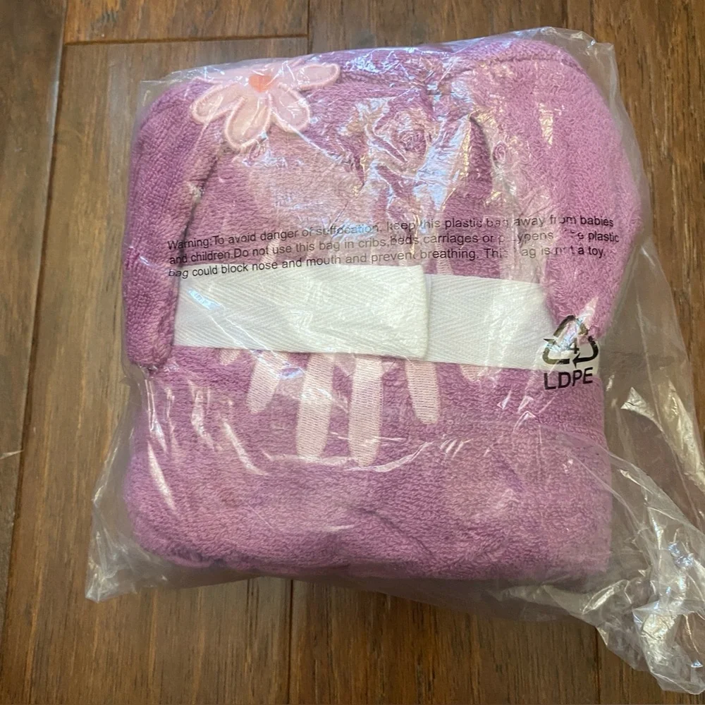 NWT Jumping Beans Hooded Bath Wrap - Owl